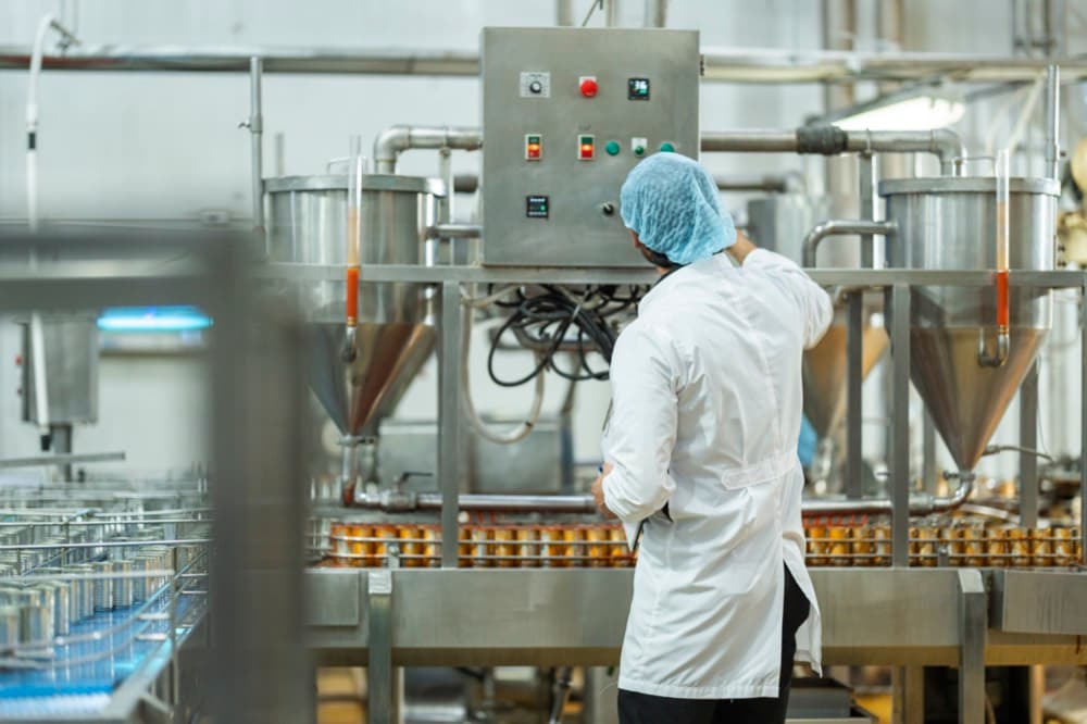 UK food and drink manufacturing environment UK food and drink manufacturing environment